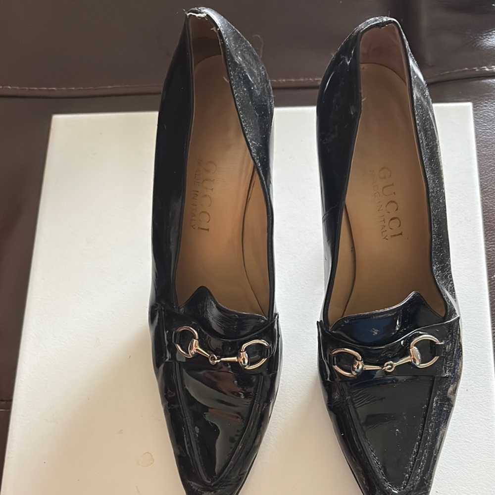 Gucci Women's Black Patent Leather Flats